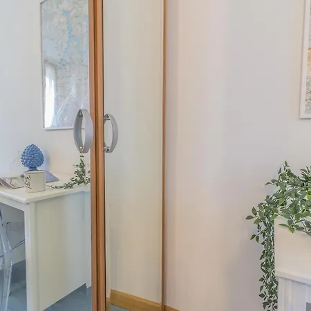 Blu Al Lago Apartment