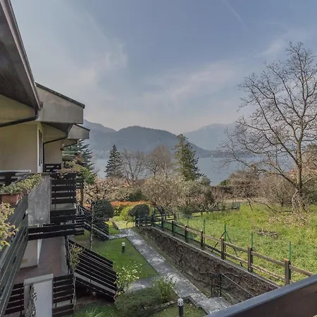 Blu Al Lago Apartment