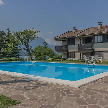 Apartment Blu Al Lago Lierna